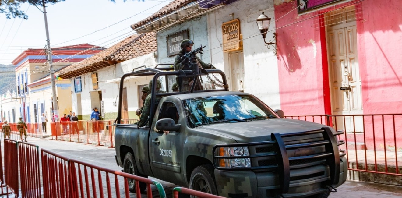 Chiapas, México. February 14, 2016. A military truck with soldiers on board drives through the streets of Chiapas a day before the arrival of Pope Francis, during his visit to Mexico.Chiapas, México. February 14, 2016. A military truck with soldiers on board drives through the streets of Chiapas a day before the arrival of Pope Francis, during his visit to Mexico.