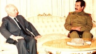Saddam meets with founder of Ba'athist thought, Michael Aflaq, in 1988