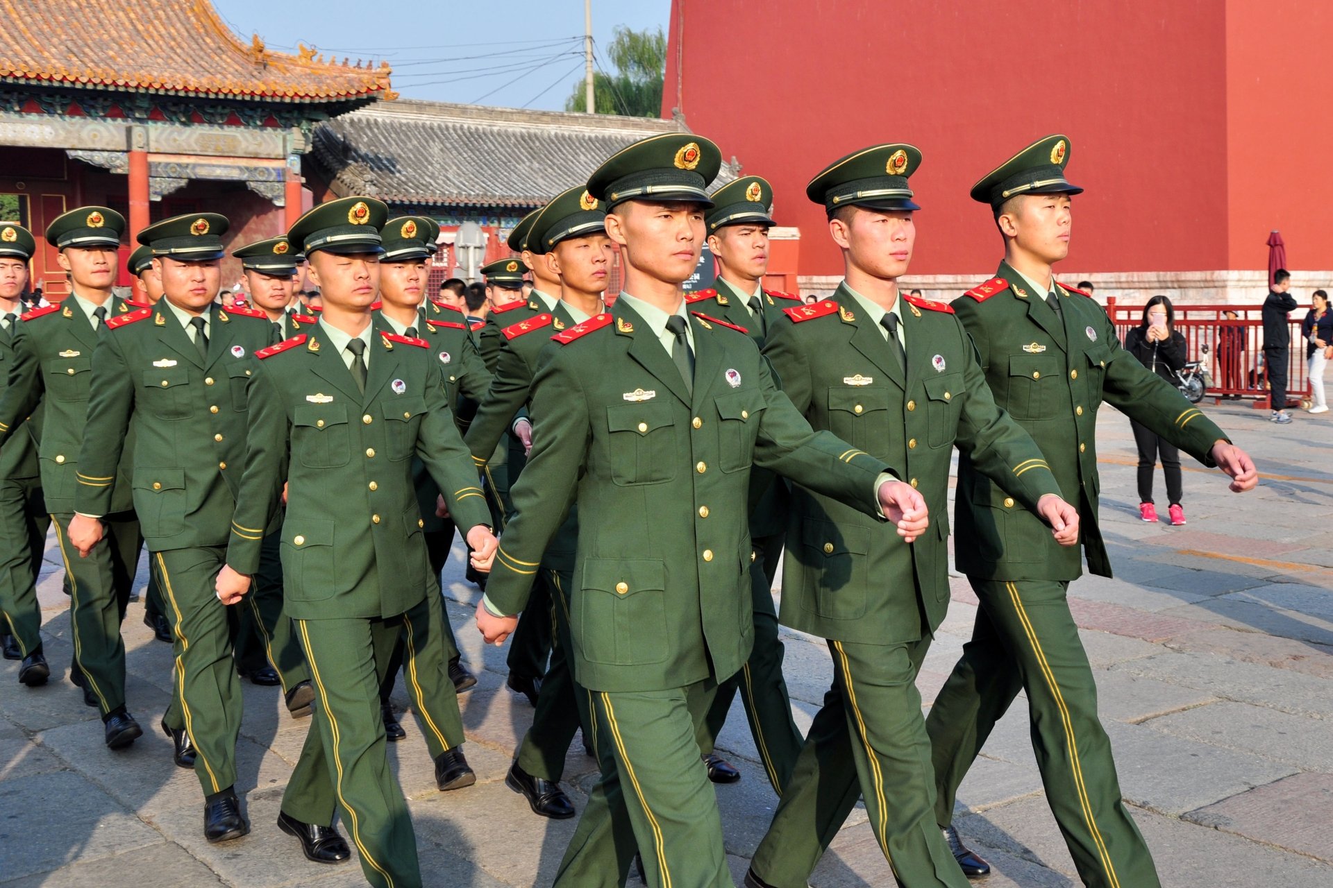 Chinese soldiers