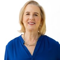 Sarah Craven Headshot