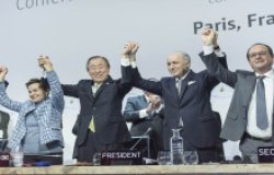 Leaders at Closing Ceremony of COP21, Paris