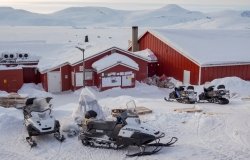 Greenland Snowmobiles